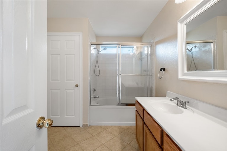 Photo 22 of 27 - 3945 Eagles Nest St, Round Rock, TX 78665