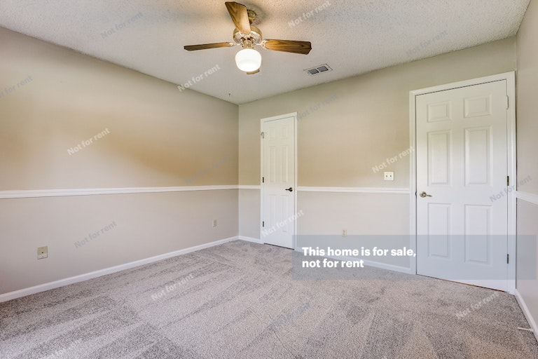 Photo 31 of 33 - 10435 Marble Egret Ct W, Jacksonville, FL 32257
