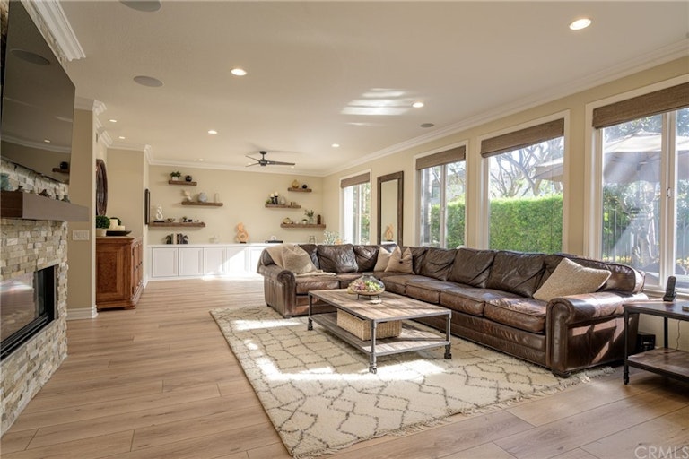 Photo 22 of 72 - 18692 Calera Ln, Huntington Beach, CA 92648