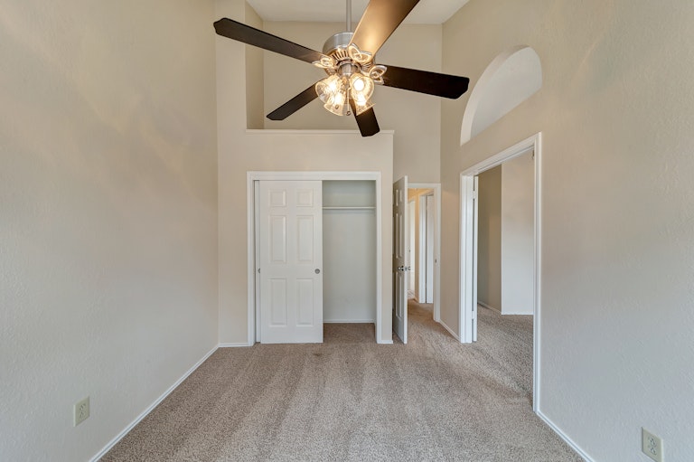 Photo 23 of 29 - 1209 Broken Arrow Trl, Carrollton, TX 75007
