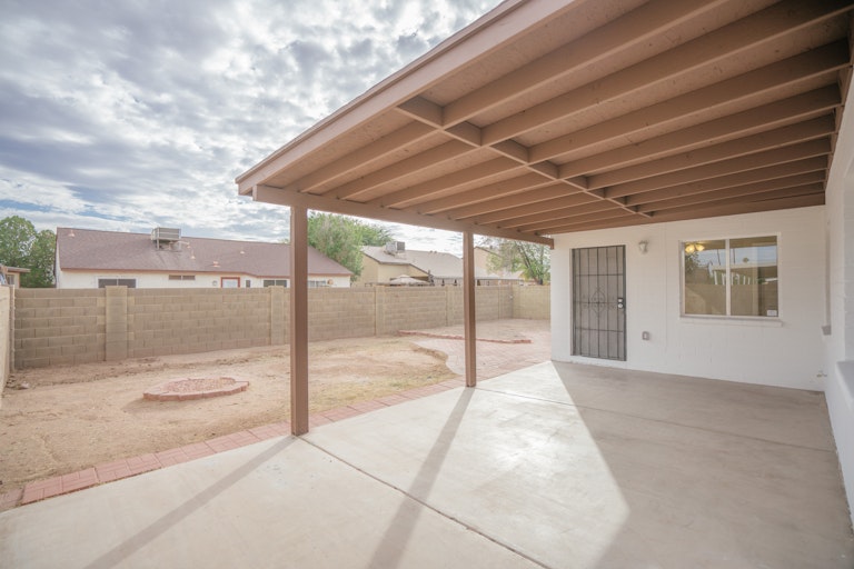 Photo 25 of 25 - 9207 W Cameron Dr, Peoria, AZ 85345
