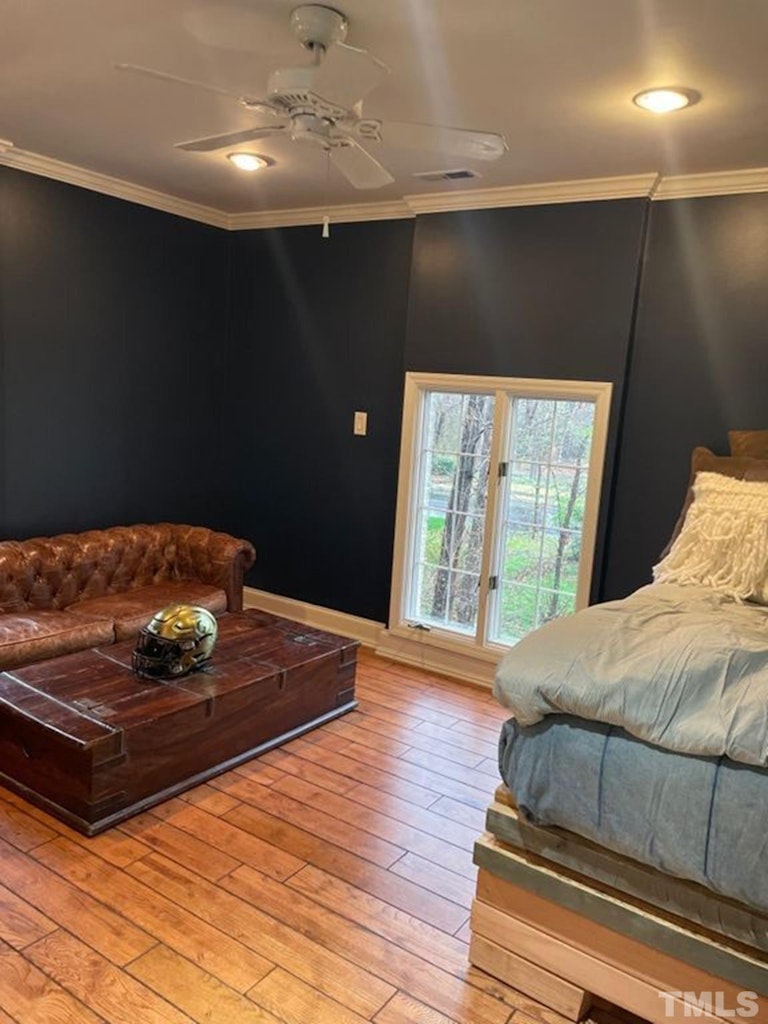 Photo 38 of 49 - 1204 Queensferry Rd, Cary, NC 27511