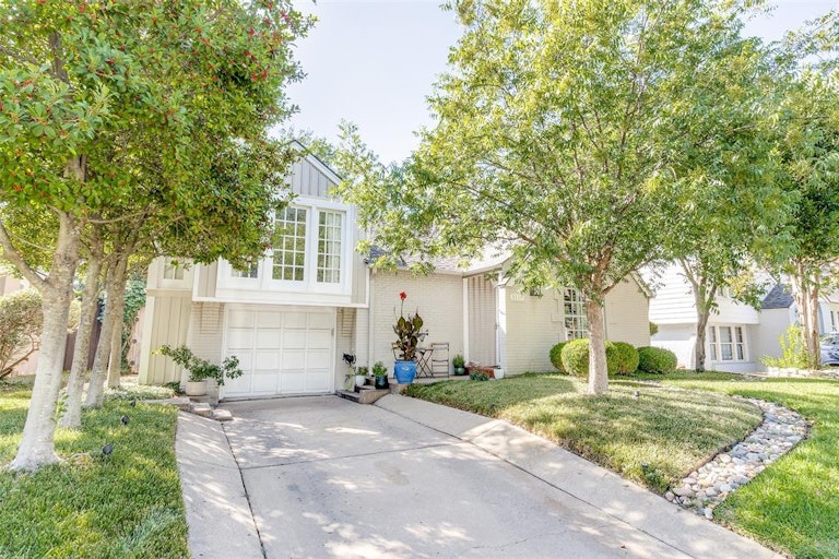 Photo 2 of 25 - 5119 Milam St, Dallas, TX 75206
