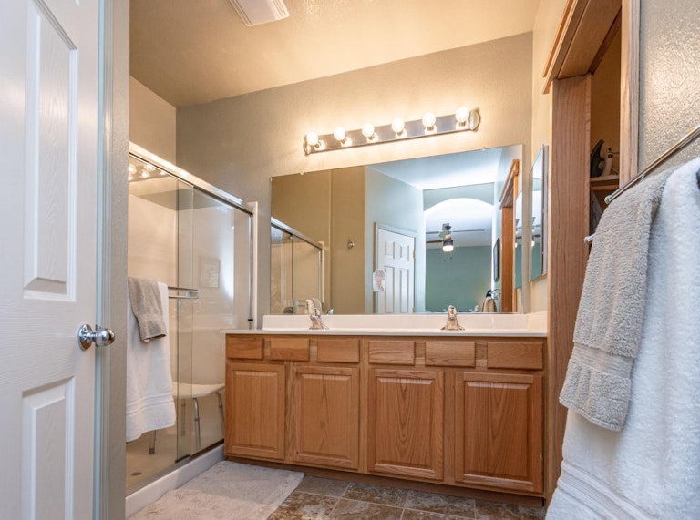 Photo 25 of 42 - 955 Marvin Gardens Way #28, Rocklin, CA 95765