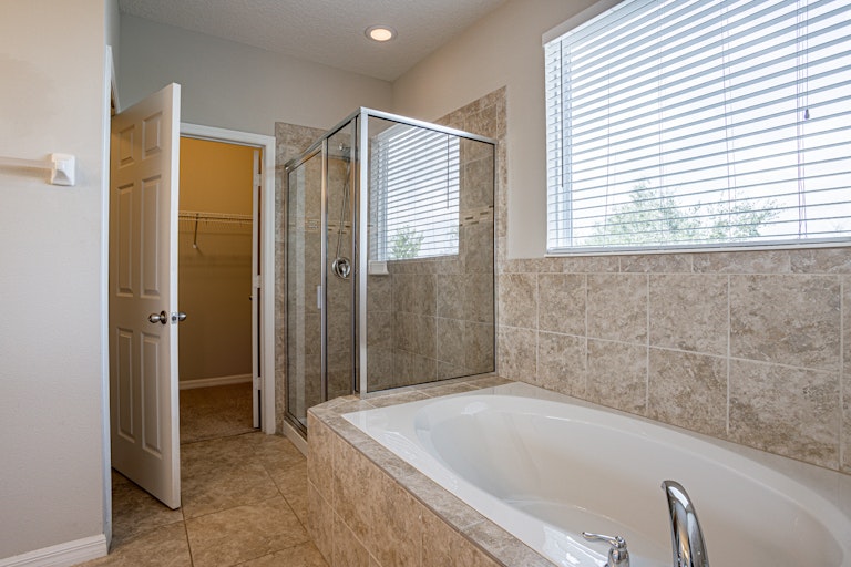Photo 6 of 24 - 4984 Wildwood Pointe Rd, Winter Garden, FL 34787