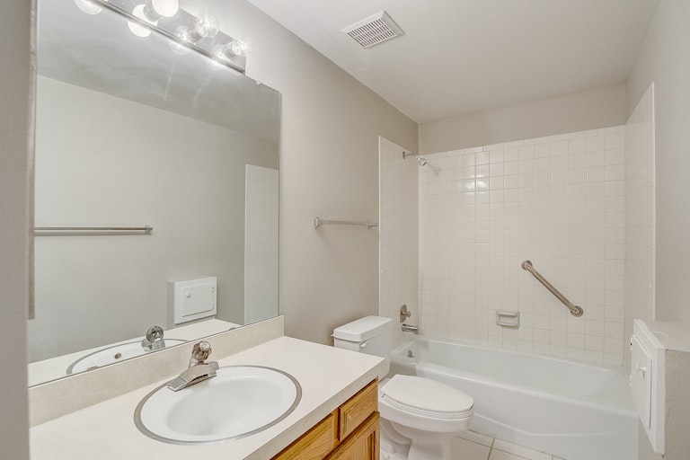 Photo 25 of 34 - 9491 W Hialeah Pl, Littleton, CO 80123