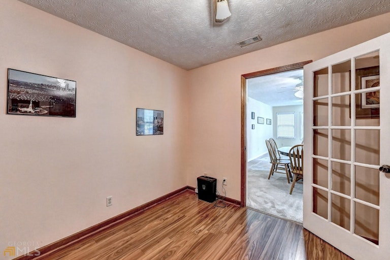 Photo 23 of 47 - 658 Shiloh Ct, Lawrenceville, GA 30044