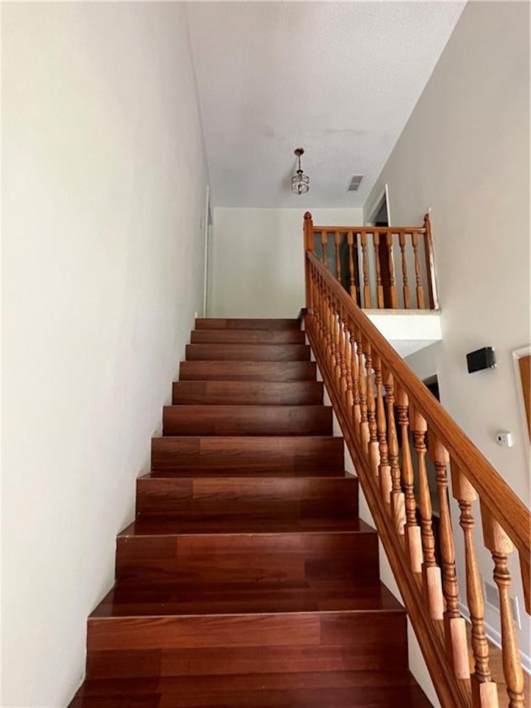 Photo 18 of 23 - 4491 Cedar Park Dr, Stone Mountain, GA 30083