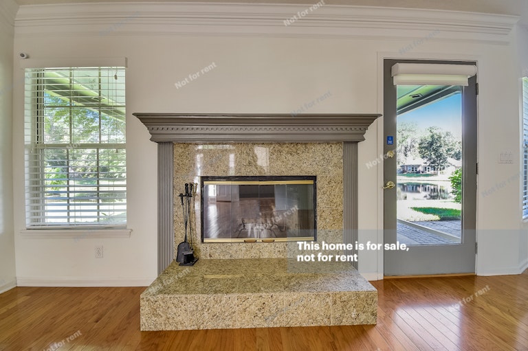 Photo 36 of 36 - 8560 Walden Glen Dr, Jacksonville, FL 32256