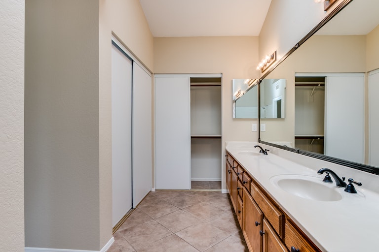 Photo 22 of 36 - 6020 W Grandview Rd, Glendale, AZ 85306