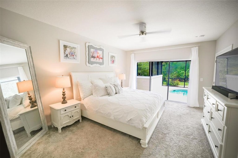 Photo 12 of 53 - 11505 Dancing River Dr, Venice, FL 34292