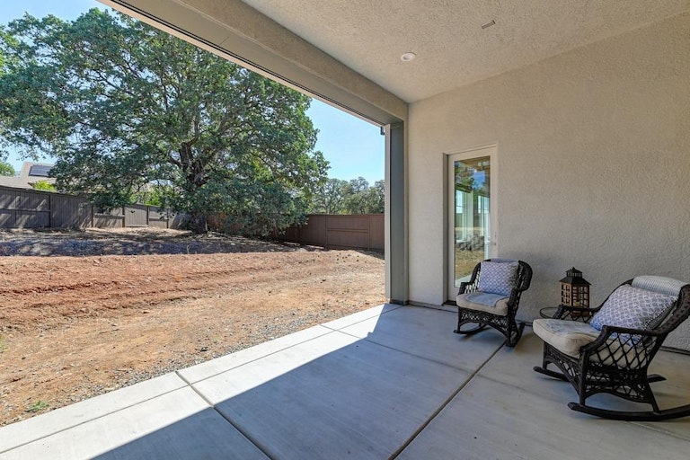 Photo 30 of 44 - 4081 McKay Pl, El Dorado Hills, CA 95762