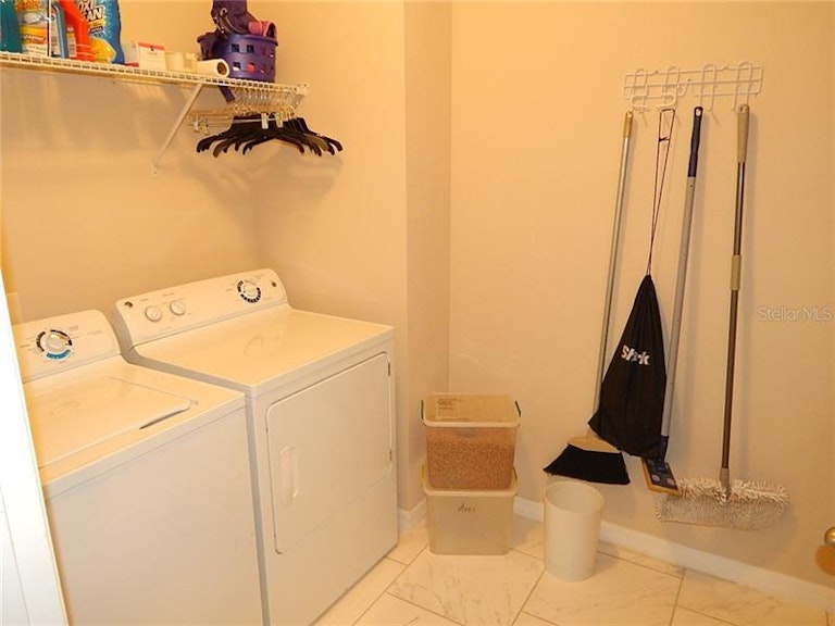 Photo 23 of 24 - 4979 Grassy Knoll Dr, Tavares, FL 32778