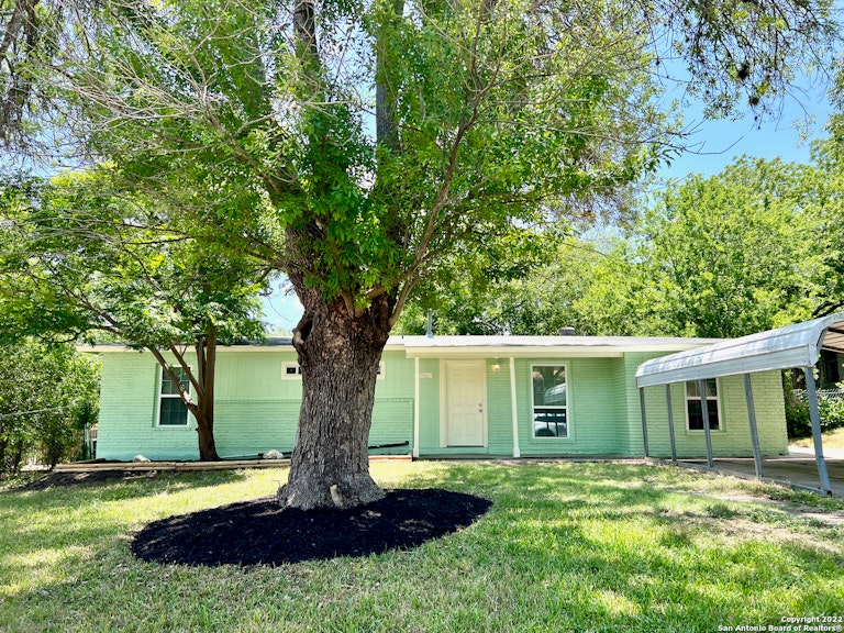 Photo 1 of 23 - 3946 Southport Dr, San Antonio, TX 78223