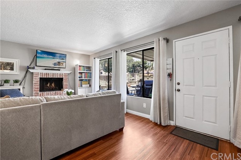 Photo 8 of 39 - 25631 Mont Pointe #7D, Lake Forest, CA 92630