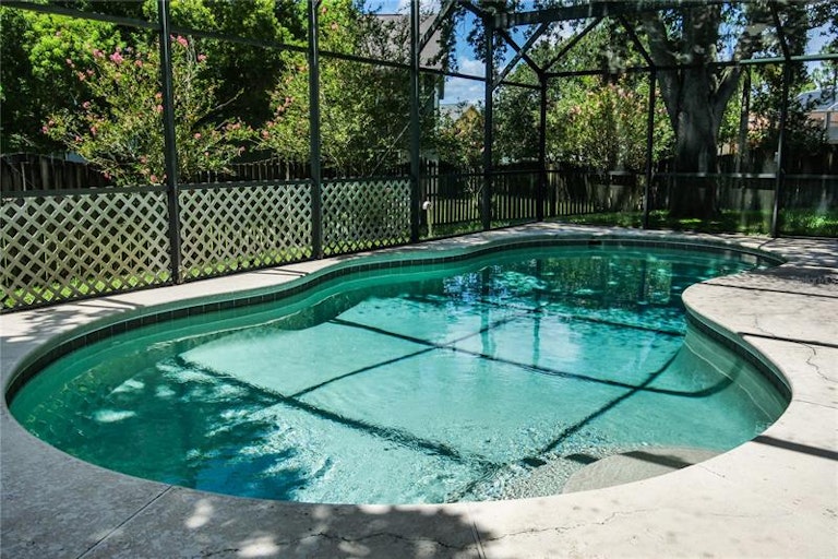 Photo 16 of 33 - 889 River Boat Cir, Orlando, FL 32828