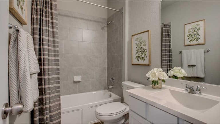 Photo 13 of 15 - 32118 Lemon Mint Alabaster Unit ALABASTER, Bulverde, TX 78163