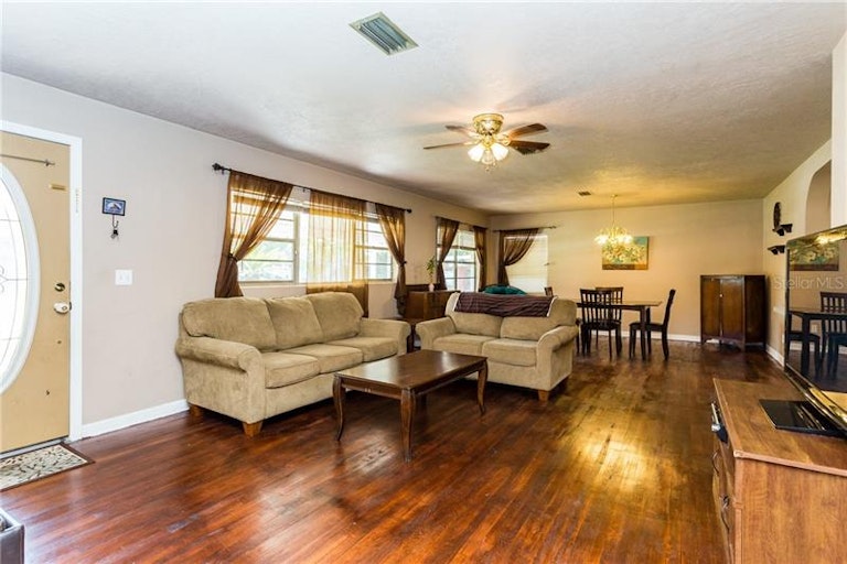 Photo 12 of 25 - 5056 Orange Ave, Winter Park, FL 32792