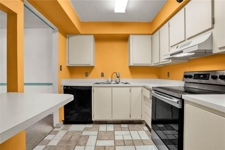 Photo 6 of 23 - 536 Orange Dr #26, Altamonte Springs, FL 32701
