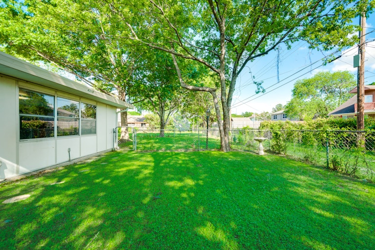 Photo 25 of 29 - 4318 Clemson Dr, Garland, TX 75042