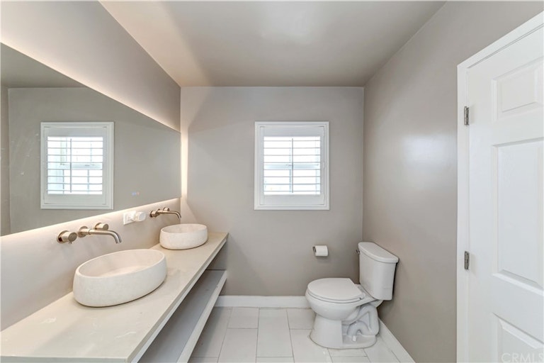 Photo 11 of 26 - 2107 W Porter Ave, Fullerton, CA 92833
