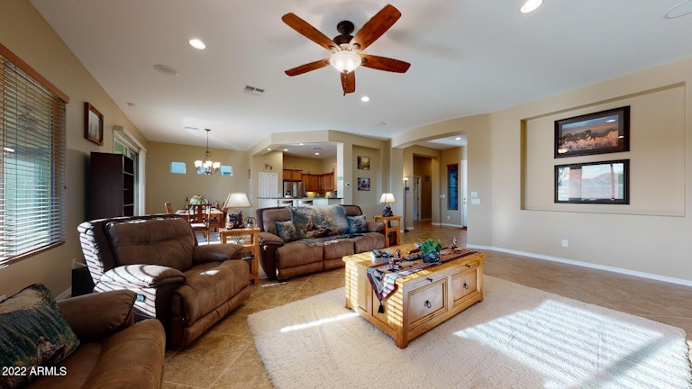 Photo 10 of 54 - 43916 N 50th Ln, New River, AZ 85087