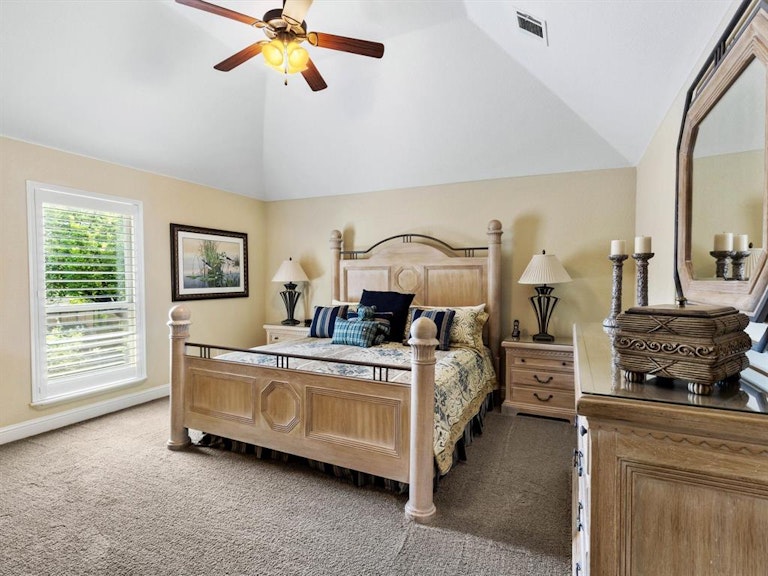 Photo 27 of 31 - 5421 Pershing Ave, Fort Worth, TX 76107