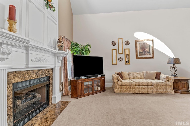 Photo 17 of 40 - 6103 Valentine St, Zebulon, NC 27597