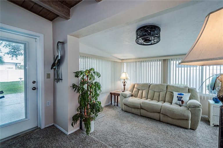 Photo 16 of 35 - 817 Harbor Dr S, Venice, FL 34285