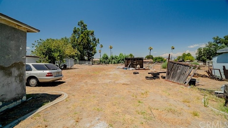 Photo 21 of 26 - 17394 Grevillea St, Fontana, CA 92335