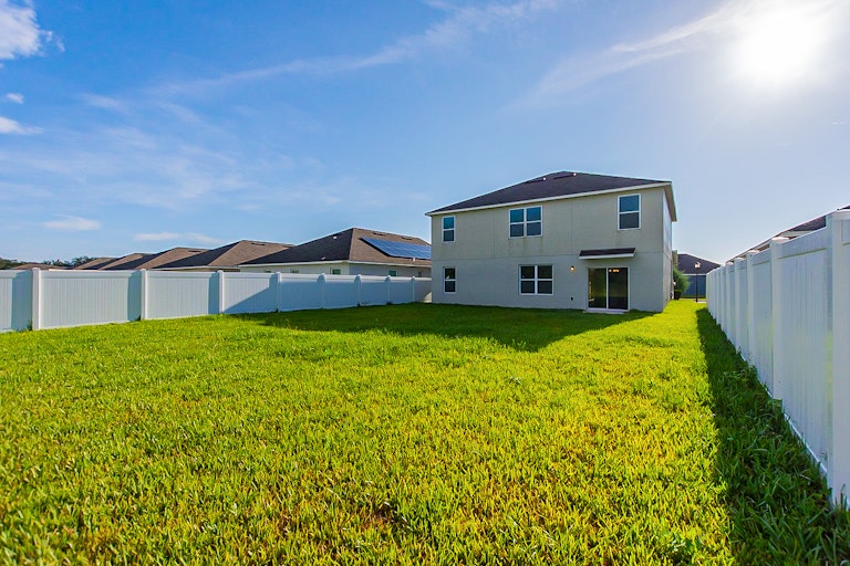 Photo 27 of 28 - 1870 Green Dragon Dr, Saint Cloud, FL 34771
