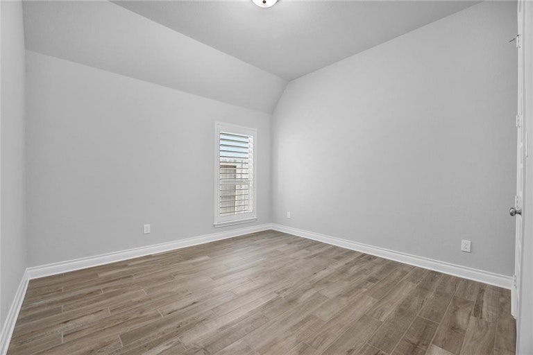 Photo 25 of 38 - 28810 Creekside Bend Dr, Fulshear, TX 77441