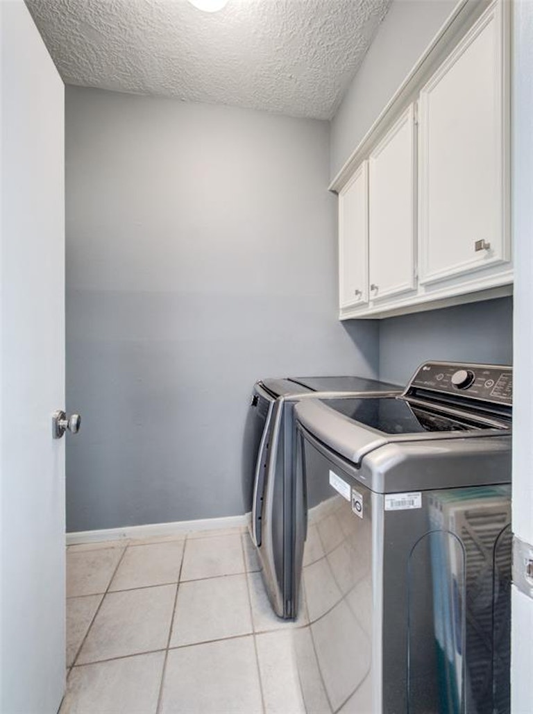 Photo 16 of 50 - 2518 Hodges Bend Cir, Sugar Land, TX 77479
