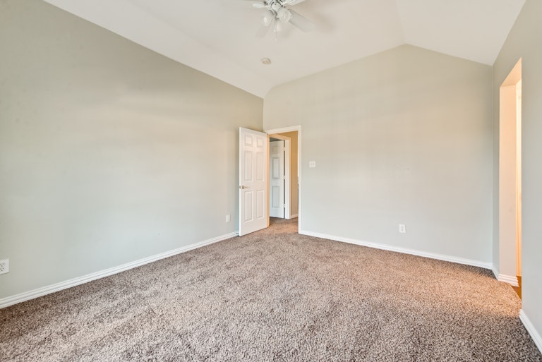 Photo 25 of 31 - 3612 Amber Hills Dr, Dallas, TX 75287