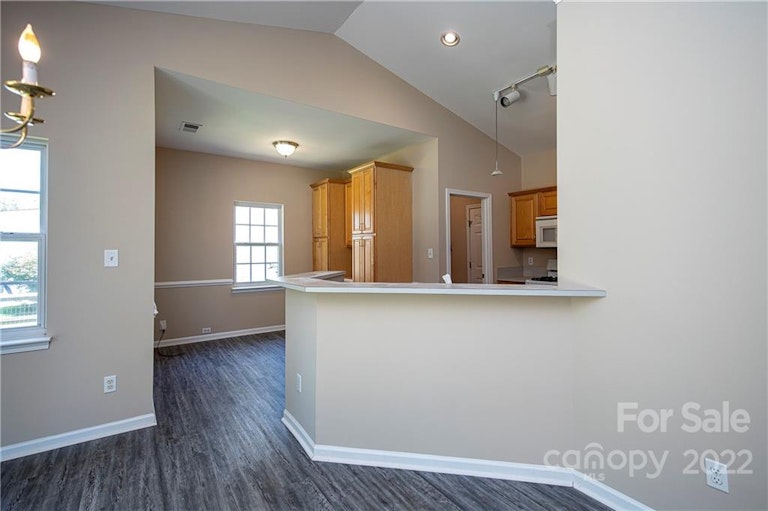 Photo 7 of 31 - 14916 Cane Field Dr, Charlotte, NC 28273