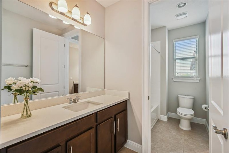 Photo 57 of 77 - 10430 Warrick St, Orlando, FL 32836