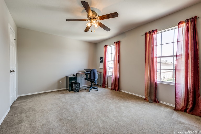 Photo 18 of 25 - 3630 Crimson Star, San Antonio, TX 78261