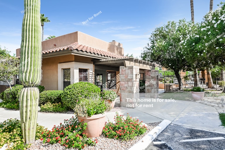 Photo 6 of 24 - 6651 N Campbell Ave #262, Tucson, AZ 85718