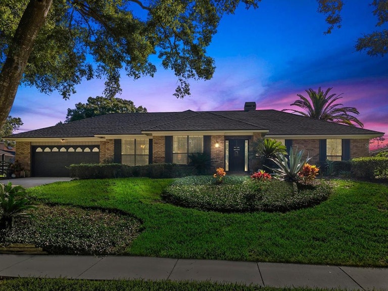 Photo 1 of 27 - 1386 S Ridge Lake Cir, Longwood, FL 32750