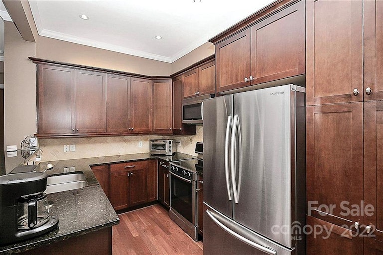 Photo 6 of 20 - 5425 Closeburn Rd #104, Charlotte, NC 28210