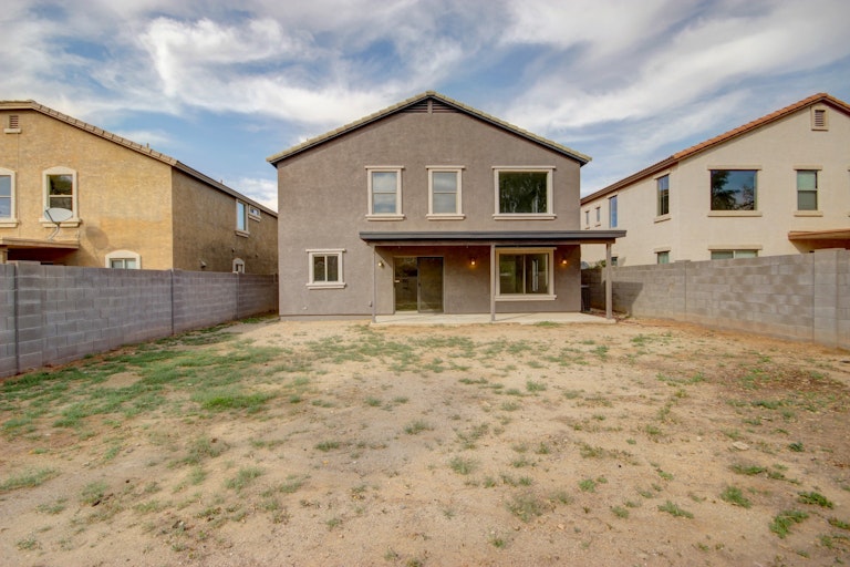 Photo 6 of 28 - 447 E Maddison St, San Tan Valley, AZ 85140