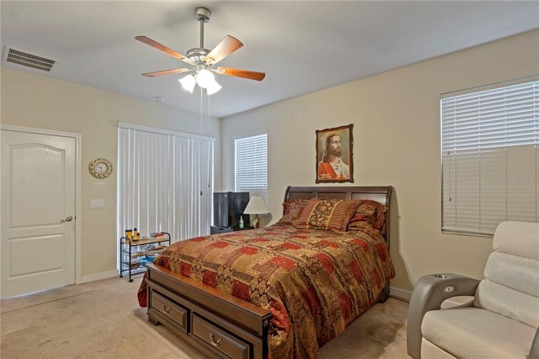 Photo 14 of 29 - 1010 Harmony Ln, Clermont, FL 34711