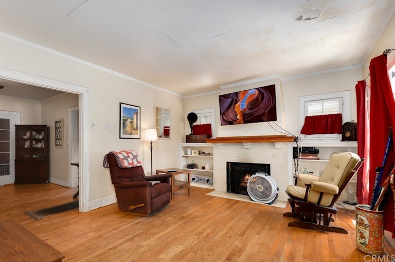 Photo 11 of 38 - 1791 Rose Villa St, Pasadena, CA 91106