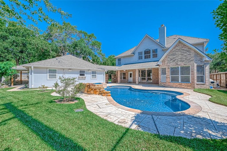 Photo 5 of 48 - 4210 Ruttand Park Ln, Katy, TX 77450