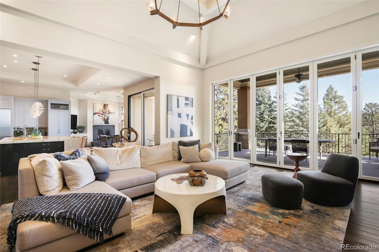 Photo 5 of 40 - 103 Coulter Pl, Castle Rock, CO 80108