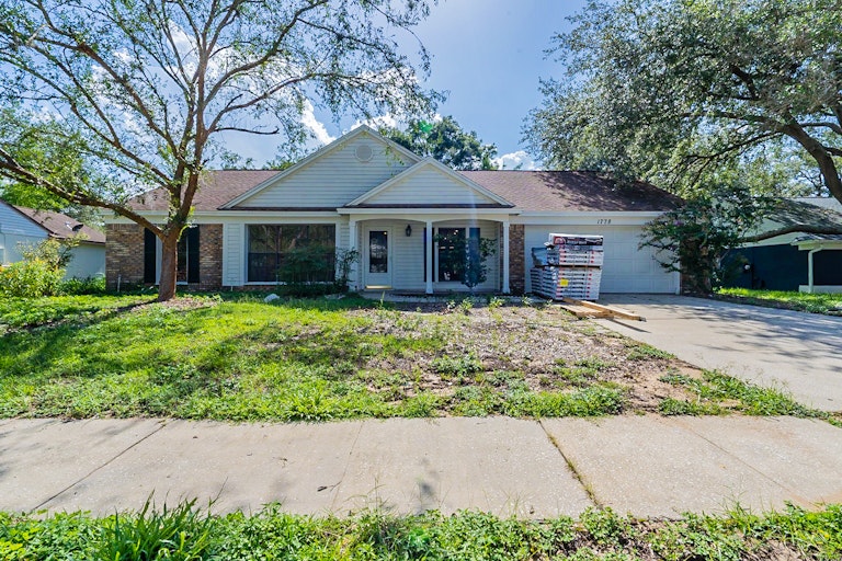 Photo 1 of 25 - 1778 Errol Woods Dr, Apopka, FL 32712