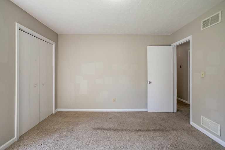 Photo 21 of 28 - 2511 Deer Isle Cv, Lawrenceville, GA 30044