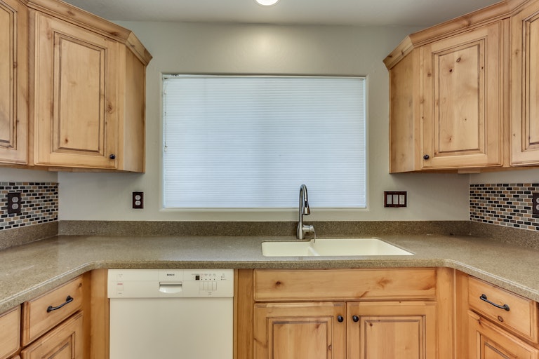 Photo 10 of 35 - 27427 N 63rd Dr, Phoenix, AZ 85083