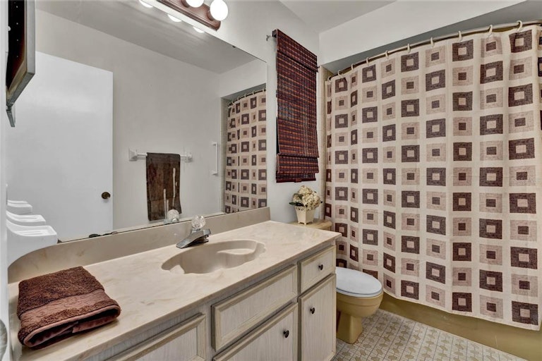 Photo 18 of 28 - 4721 Pine Lake Dr, Saint Cloud, FL 34769