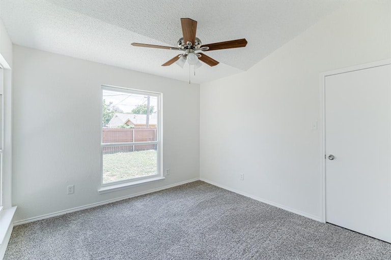 Photo 20 of 28 - 10828 Eastcrest Ln, Dallas, TX 75217